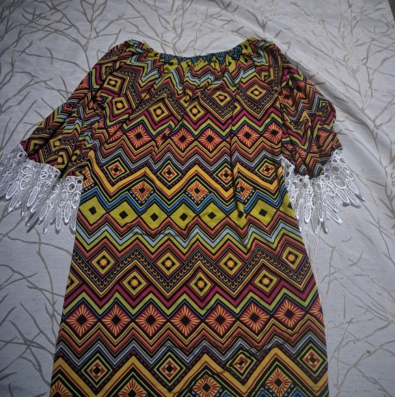 3/$15 Win win half sleeve mini dress - Picture 5 of 5